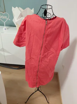 Vestido coral Parfois talla L con bolsillo