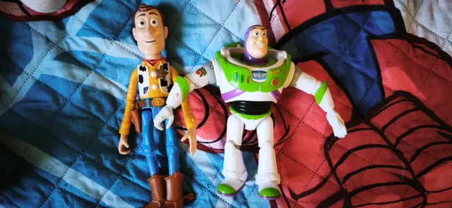 Muñecos Toy Story Woody y Buzz