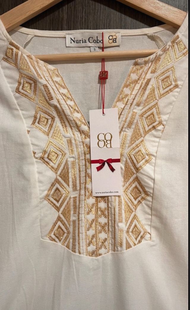 Vestido Kaftan bordado Nuria Cobo