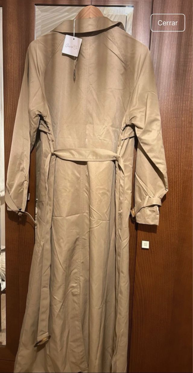 Gabardina Larga Beige, con etiqueta