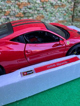 Ferrari 458 Speciale – Burago – Escala 1:18