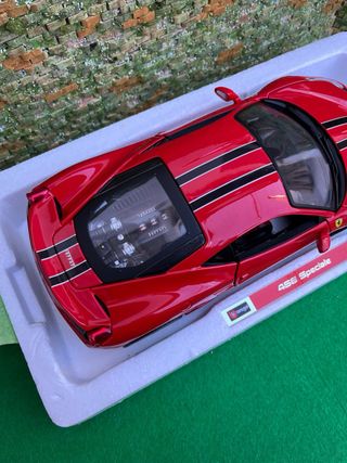 Ferrari 458 Speciale – Burago – Escala 1:18