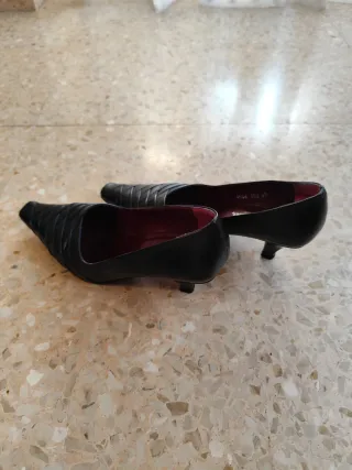 Zapatos de tacón Pepa Bonilla negros