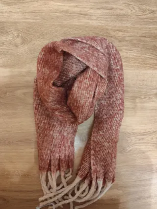 Bufanda Parfois marrón granate