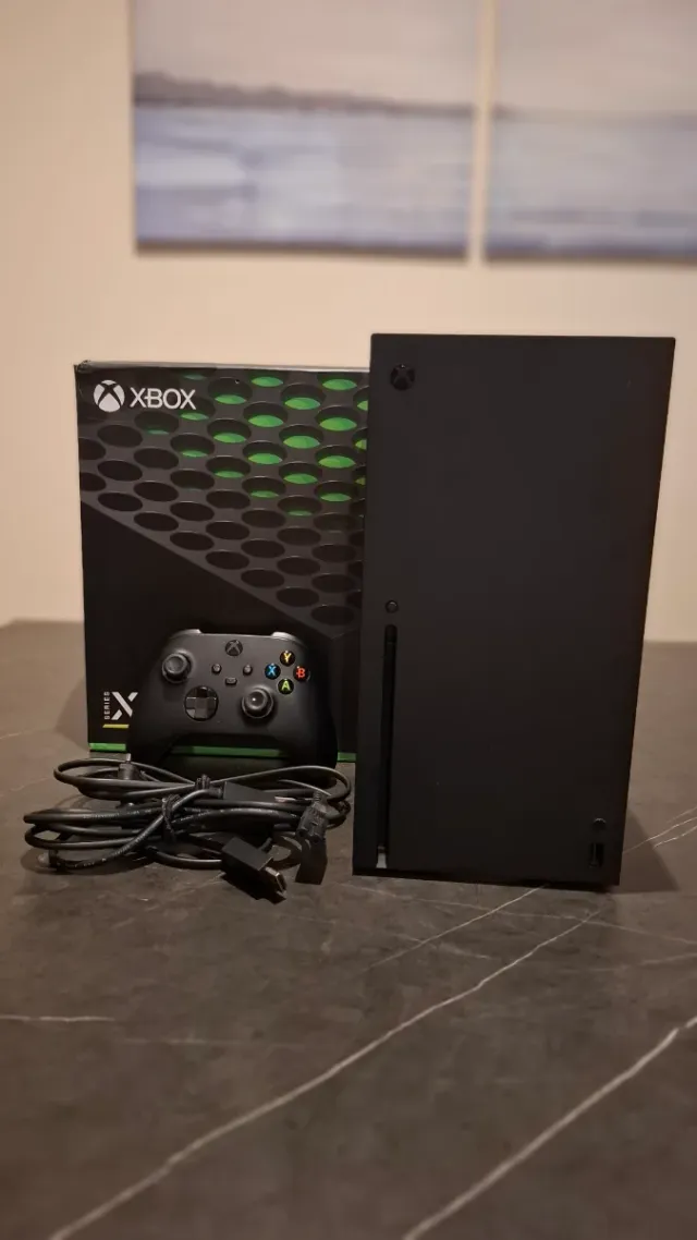 Xbox Series X 1TB Negra + 7 juegos