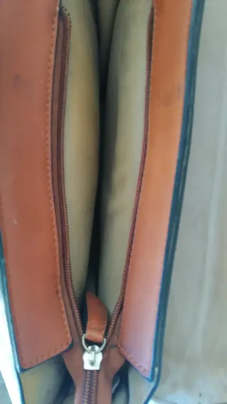 Bolso bandolera marrón con flecos