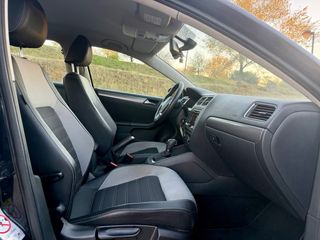 Volkswagen Jetta 2012