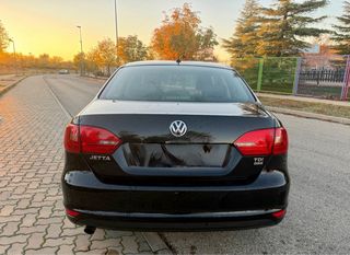Volkswagen Jetta 2012