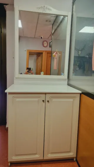 Cómoda /mueble auxiliar