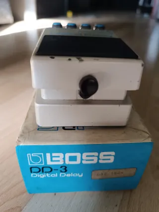 BOSS DD3 Delay Vintage Japonés 87 pedal guitarra