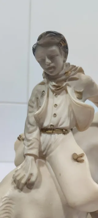 Escultura Hombre y Toro