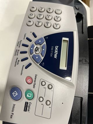 Fax Brother FAX-T104 funcionando