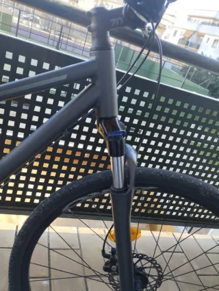 Bici Riverside paseo y caminos