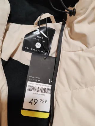 Cazadora Tenth beige y negra