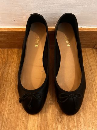 Manoletinas negras con lazo