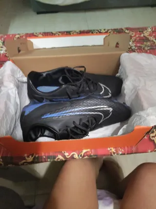 Botas de fútbol Nike Negras