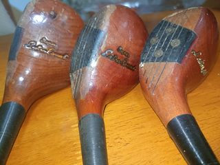 Palos de golf Honma Extra