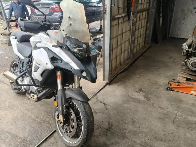 Benelli TRK 502