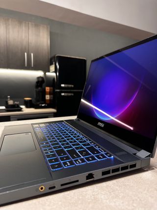 Portatile MSI Creator 15 A10SDT