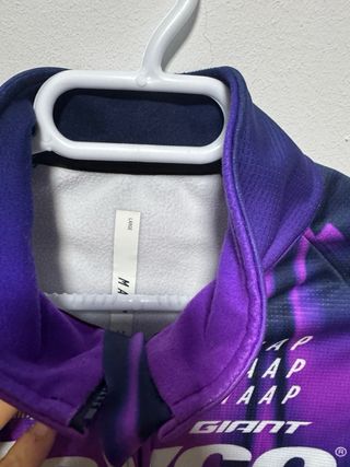 EXCLUSIVA CHAQUETA MAAP TEAM JAYCO ALULA TALLA L