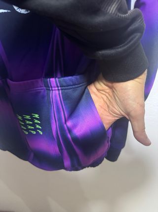 EXCLUSIVA CHAQUETA MAAP TEAM JAYCO ALULA TALLA L