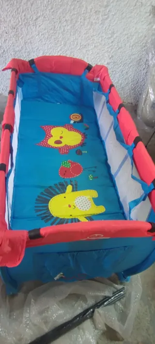 Cuna de viaje + colchón IKEA