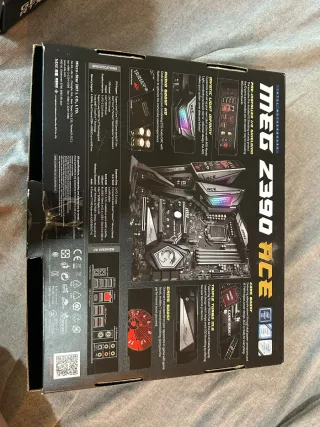 MSI MEG Z390 ACE Placa Base Intel