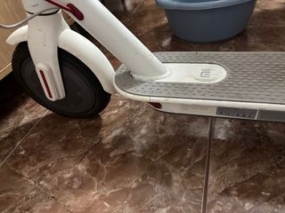 Patinete Eléctrico Xiaomi M365 + kit de neumáticos