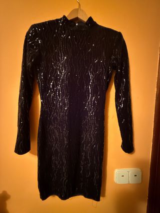 Vestido de fiesta lentejuelas negro ,dorado rojo..