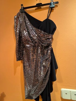 Vestido de fiesta lentejuelas negro ,dorado rojo..