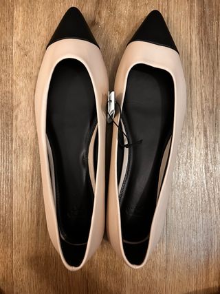 Manoletinas punta beige y negro