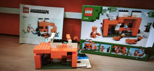 Lego Minecraft 21178 Casa del Zorro
