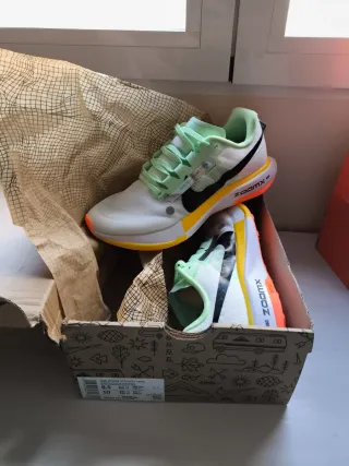 Zapatillas Nike Ultrafly Talla 42 Nuevas
