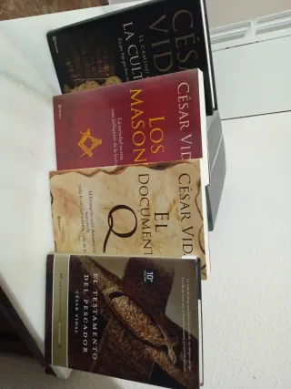 4 libros de César Vidal