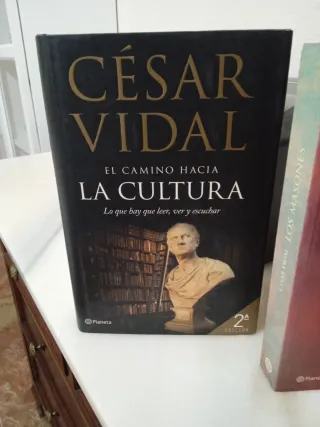 4 libros de César Vidal