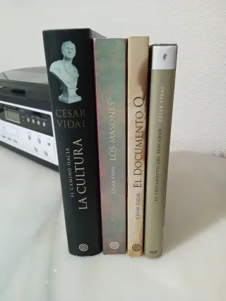 4 libros de César Vidal