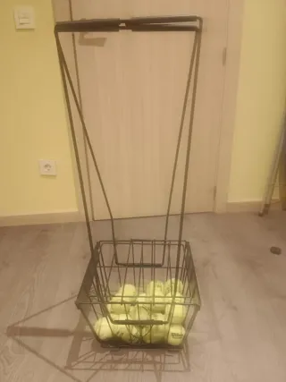 Cesta para pelotas de tenis/pádel