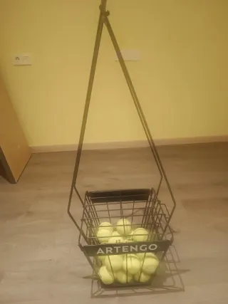 Cesta para pelotas de tenis/pádel