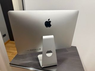 Apple iMac Plata/Blanco 21,5