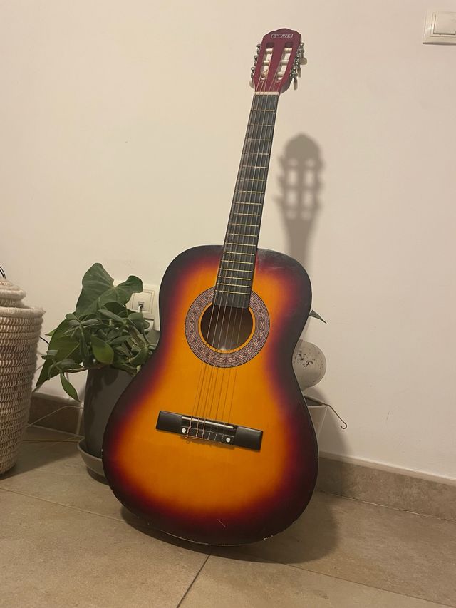 Guitarra Acústica Clásica