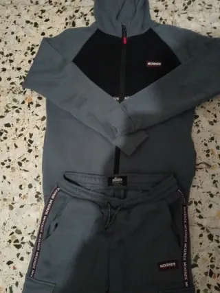 Chándal McKenzie Talla XS Gris y Negro