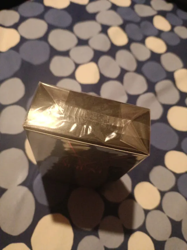 Yves Saint Laurent Black Opium Eau de Parfum Neon