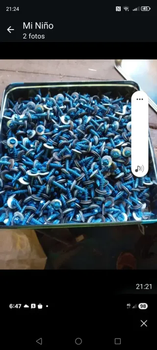 Tornillos para madera azules