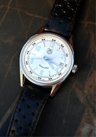 TAG Heuer Carrera WV2112 Automático