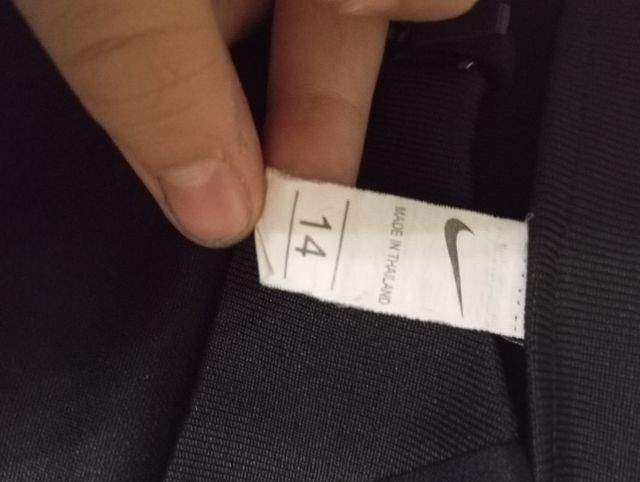 Chándal Tottenham Nike Negro y Amarillo