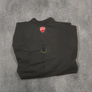 Chaqueta Ducati x Puma corta vientos