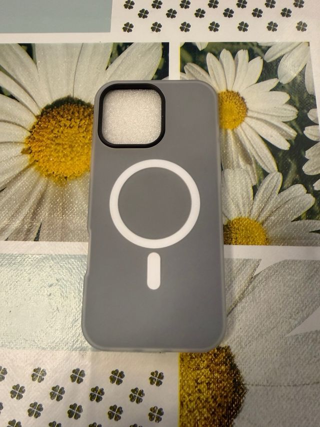 Funda Magsafe iPhone 16PMax Suave Negra