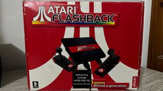 Consola Atari Flashback con 2 mandos