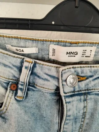 Pantalón vaquero Mango Noa mujer azul claro