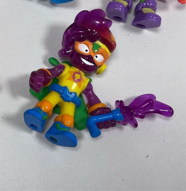 Kazoom Kids Figura Superhéroe Verde